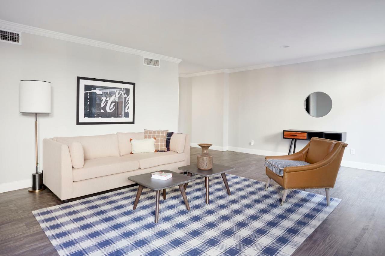 Duchele Aparthotel Houston Exterior photo